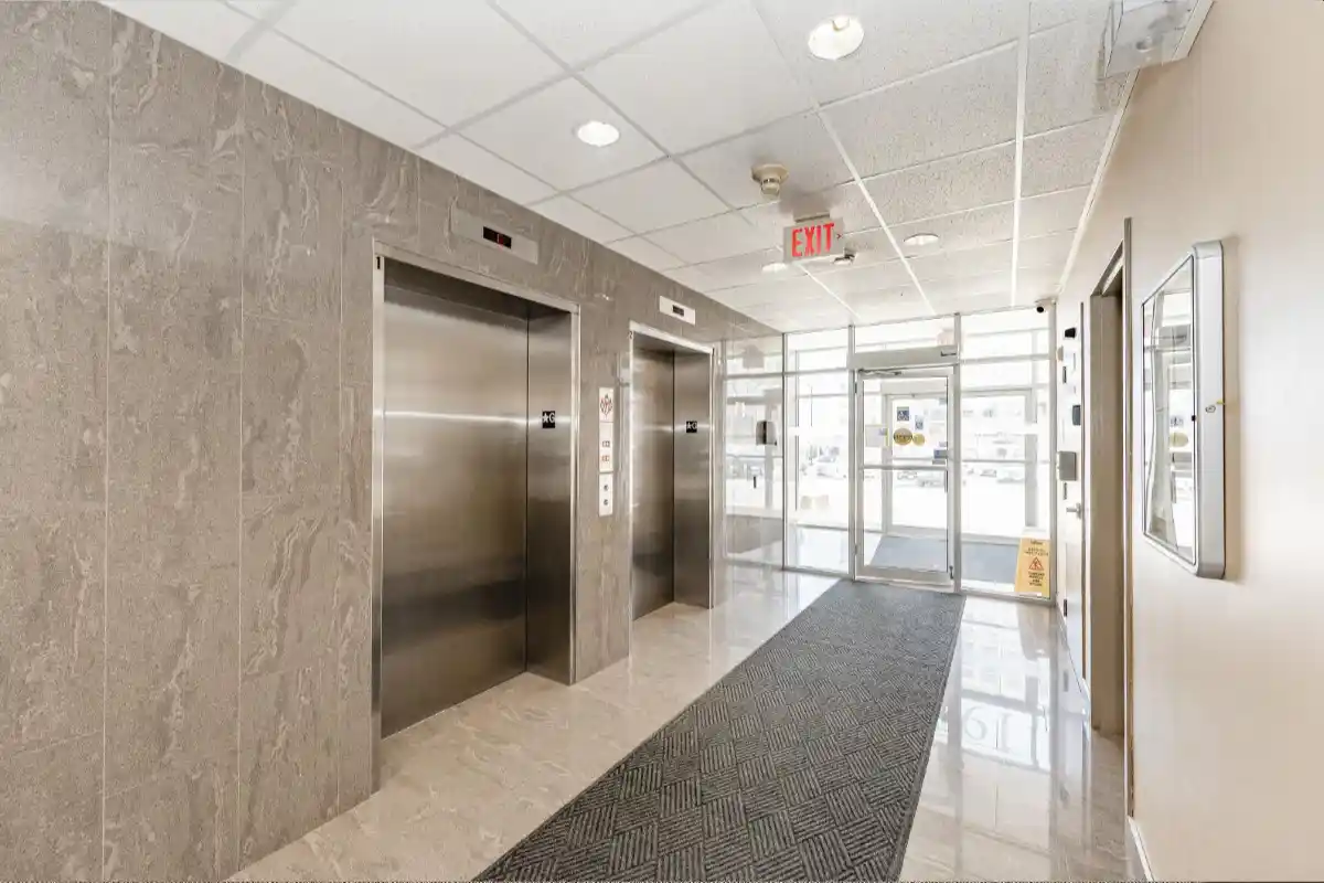 Lobby.
