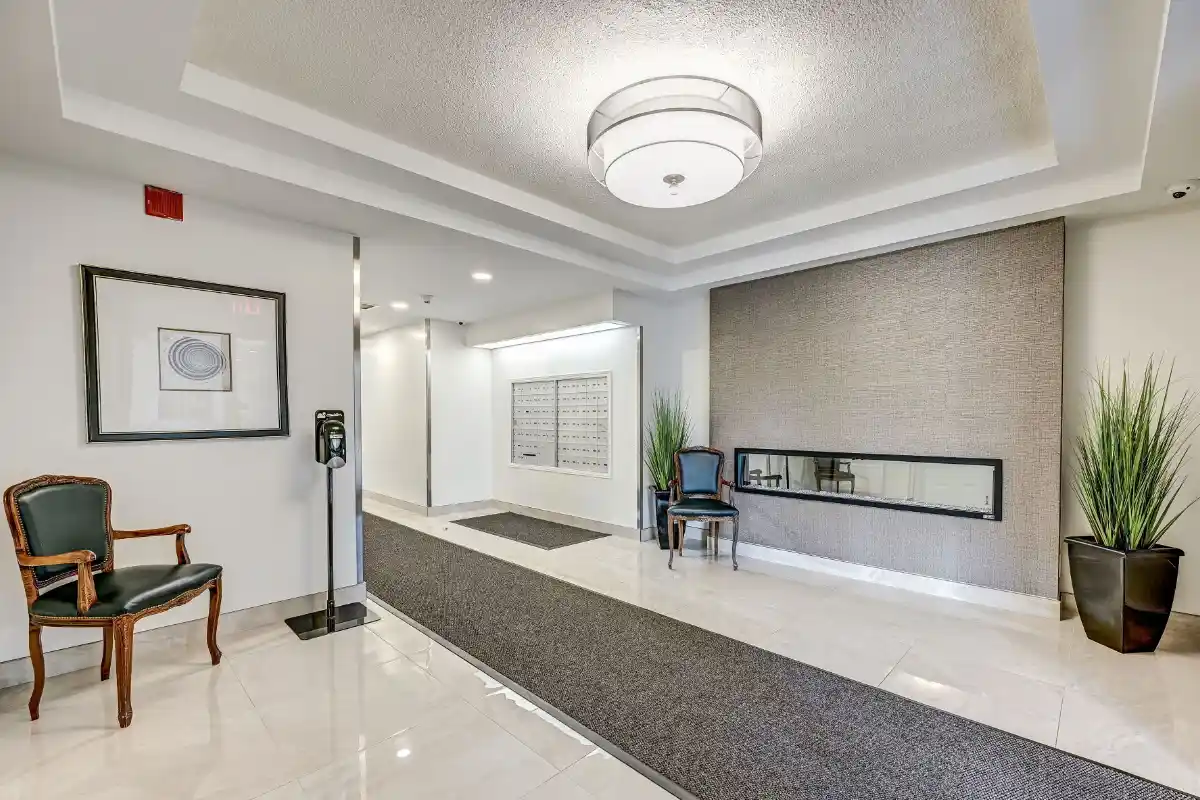 Lobby.